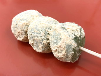 Yomogi Dango Kinako